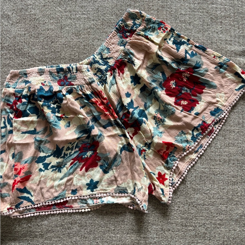 RD Style High Waist Floral Shorts - Red and Blue